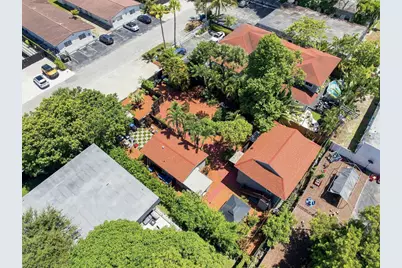1329 NE 5th Avenue, Fort Lauderdale, FL 33304 - Photo 2
