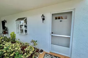 1219 S Lakes End Dr, Fort Pierce, FL 34982 - Photo 2