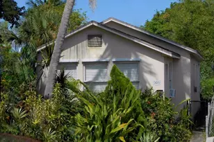 305 S F St, Lake Worth, FL 33460 - Photo 2