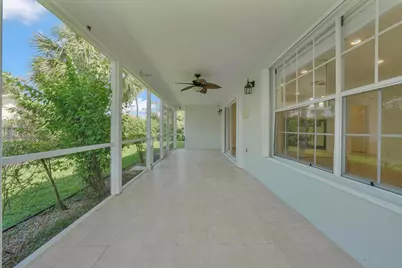 1040 Wild Cherry Lane, Wellington, FL 33414 - Photo 38