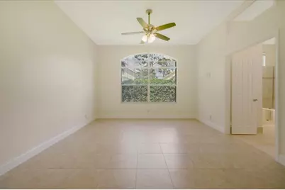 1040 Wild Cherry Lane, Wellington, FL 33414 - Photo 24