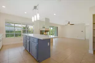 1040 Wild Cherry Ln, Wellington, FL 33414 - Photo 20