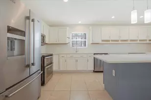 1040 Wild Cherry Ln, Wellington, FL 33414 - Photo 18