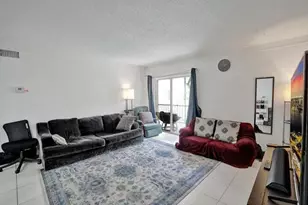 636 NW 13th St, Boca Raton, FL 33486 - Photo 1