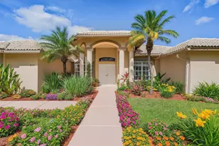 8671 155th Pl N, Palm Beach Gardens, FL 33418 - Photo 1