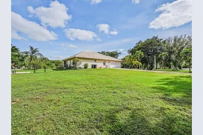 8671 155th Place N, Palm Beach Gardens, FL 33418 - Photo 92