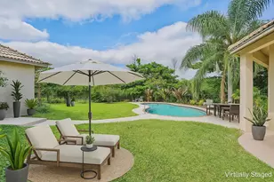 8671 155th Pl N, Palm Beach Gardens, FL 33418 - Photo 16
