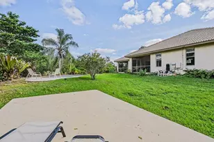 8671 155th Pl N, Palm Beach Gardens, FL 33418 - Photo 42