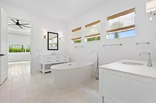 12176 Waterstone Cir, Palm Beach Gardens, FL 33412 - Photo 20