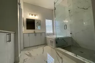 4293 Laurel Ridge Cir, Weston, FL 33331 - Photo 14