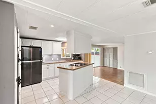 21671 S Heritage Cir, Pembroke Pines, FL 33029 - Photo 20