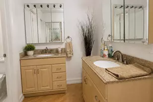 3545 Magellan Cir, Aventura, FL 33180 - Photo 8