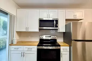 436 Auburn, Daytona Beach, FL 32118 - Photo 4