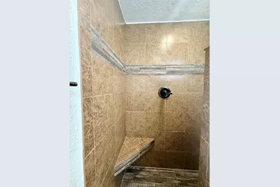 436 Auburn #105, Daytona Beach, FL 32118 - Photo 8