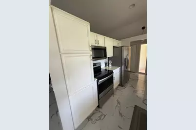 107 Half Moon Circle #D, Jupiter, FL 33458 - Photo 8