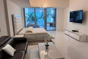 851 NE 1st Ave, Miami, FL 33132 - Photo 2