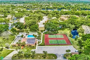 830 SW 9th St Cir, Boca Raton, FL 33486 - Photo 12