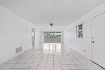 121 Mockingbird Lane, Delray Beach, FL 33445 - Photo 2