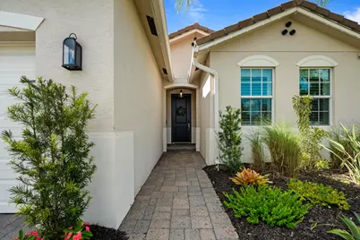 7671 SW Harbor Cove Drive, Stuart, FL 34997 - Photo 2