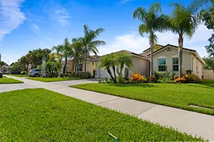 7671 SW Harbor Cove Dr, Stuart, FL 34997 - Photo 70