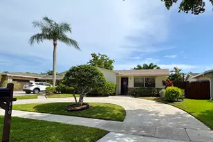 310 SE 4th Terrace, Dania Beach, FL 33004 - Photo 6