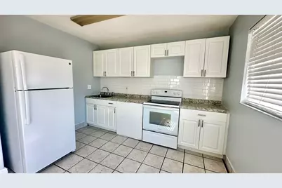 601 N K Street #2, Lake Worth Beach, FL 33460 - Photo 2