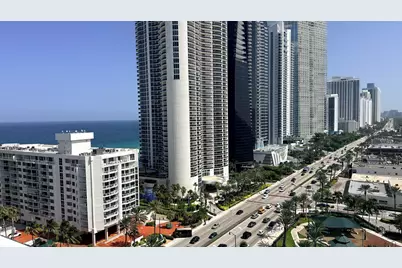 210 174th Street #1901, Sunny Isles Beach, FL 33160 - Photo 20