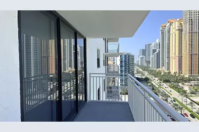 210 174th Street #1901, Sunny Isles Beach, FL 33160 - Photo 22