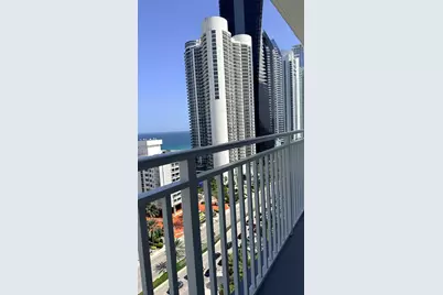 210 174th Street #1901, Sunny Isles Beach, FL 33160 - Photo 22
