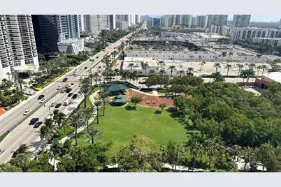 210 174th Street #1901, Sunny Isles Beach, FL 33160 - Photo 24