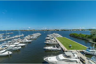 806 E Windward Way #524, Lantana, FL 33462 - Photo 4