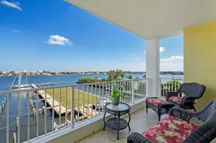 806 E Windward Way, Lantana, FL 33462 - Photo 6