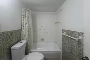 20210 NE 2nd Ave, Miami Gardens, FL 33179 - Photo 10