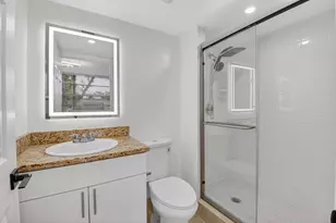 10 Willowbrook Ln, Delray Beach, FL 33446 - Photo 2