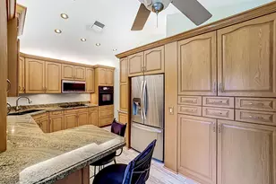 3451 Jog Park Dr, Greenacres, FL 33467 - Photo 6