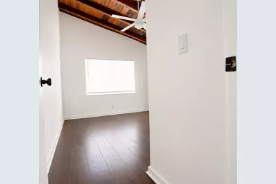 3219 Windsor Avenue, West Palm Beach, FL 33407 - Photo 6