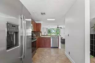 7127 Woodmont Way, Tamarac, FL 33321 - Photo 6