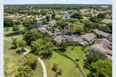 7127 Woodmont Way #7127, Tamarac, FL 33321 - Photo 18