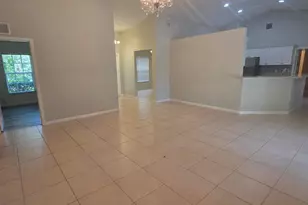 981 SW McCracken Ave, Port Saint Lucie, FL 34953 - Photo 2