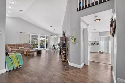 10426 Buena Ventura Drive, Boca Raton, FL 33498 - Photo 4