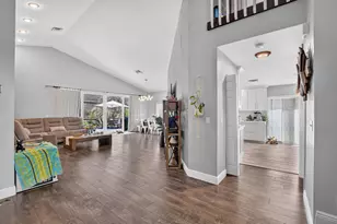 10426 Buena Ventura Dr, Boca Raton, FL 33498 - Photo 8