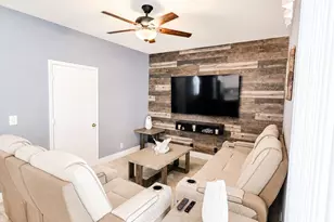 6937 Turtle Bay Terrace, Lake Worth, FL 33463 - Photo 8