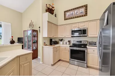 6862 Swansea Lane, Boynton Beach, FL 33472 - Photo 16