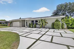 5301 SW 8th Ct, Plantation, FL 33317 - Photo 2