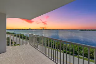 5480 N Ocean Dr, Singer Island, FL 33404 - Photo 30