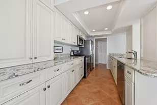 5480 N Ocean Dr, Singer Island, FL 33404 - Photo 6