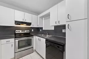 7011 W 29th Ave, Hialeah, FL 33018 - Photo 8