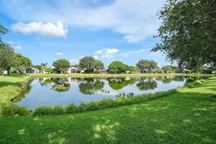 5737 Royal Club Dr, Boynton Beach, FL 33437 - Photo 32