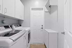 1204 Camellia Cir, Weston, FL 33326 - Photo 26