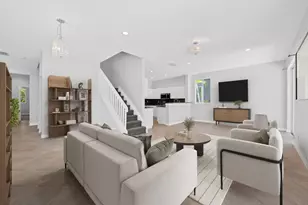 1204 Camellia Cir, Weston, FL 33326 - Photo 8
